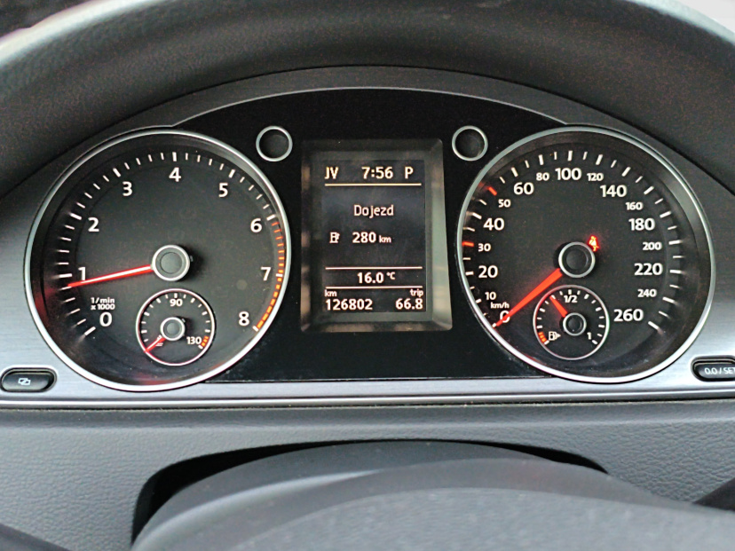 Volkswagen Passat, 2012