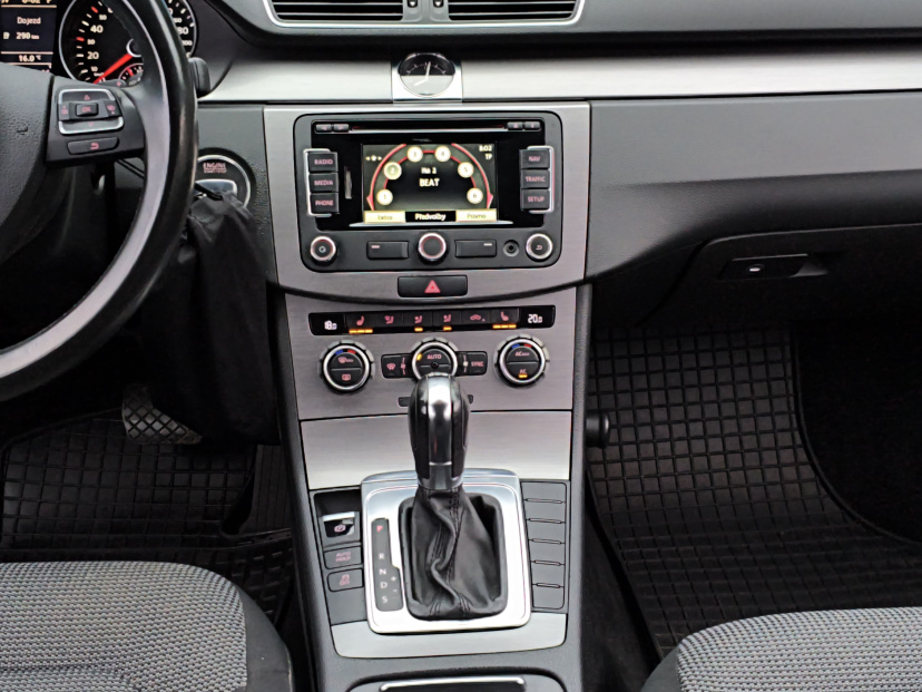 Volkswagen Passat, 2012
