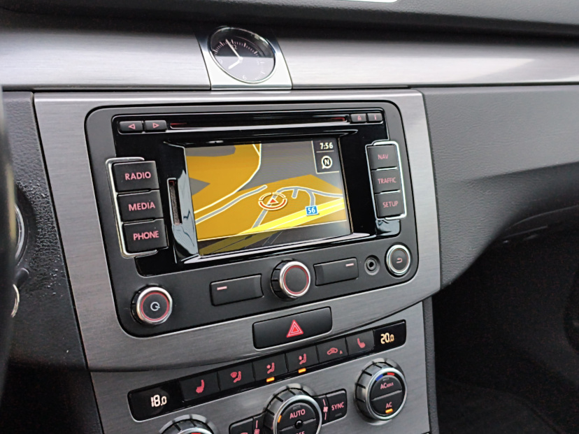 Volkswagen Passat, 2012