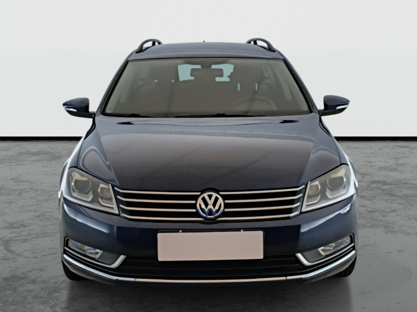 Volkswagen Passat, 2012