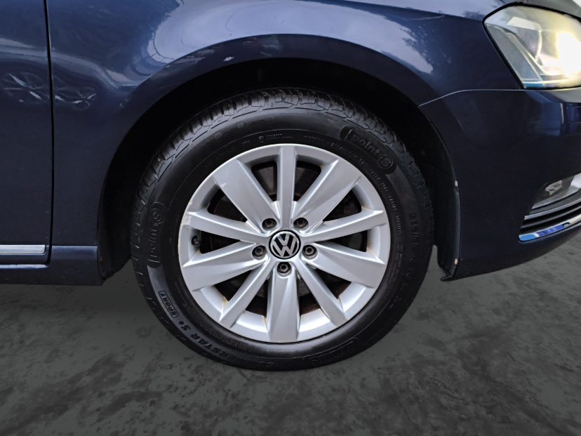 Volkswagen Passat, 2012