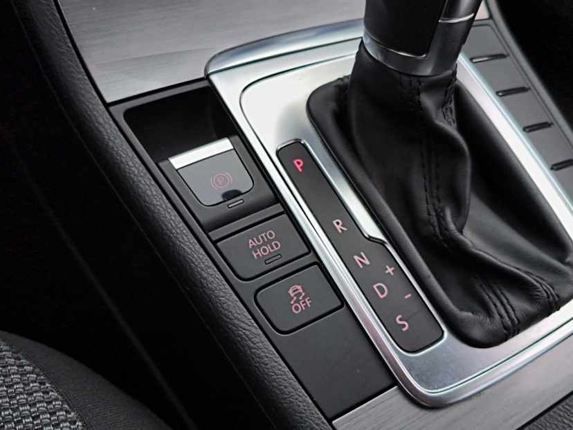 Volkswagen Passat, 2012