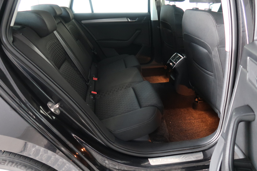 Škoda Superb, 2017