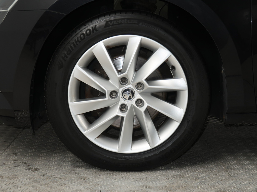 Škoda Superb, 2017