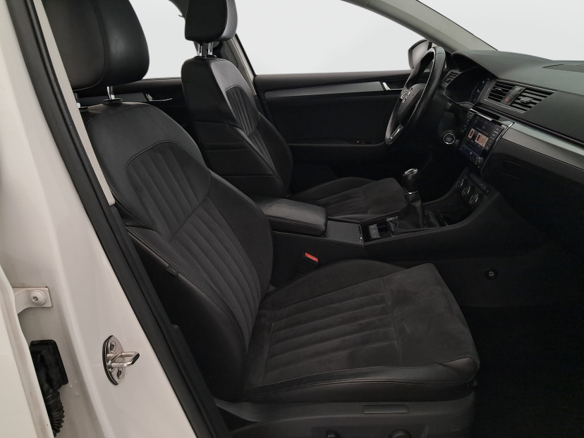 Škoda Superb, 2016