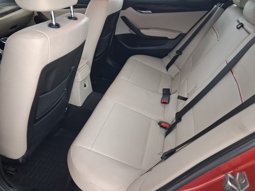 BMW X1, 2012
