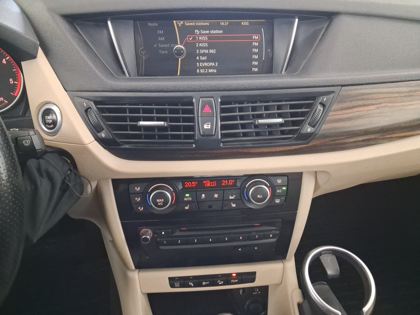 BMW X1, 2012
