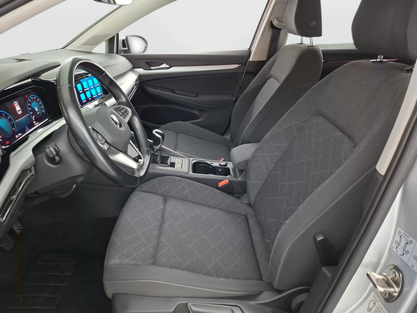 Volkswagen Golf, 2021