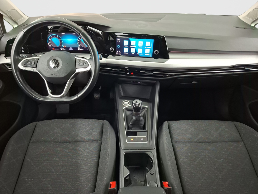 Volkswagen Golf, 2021