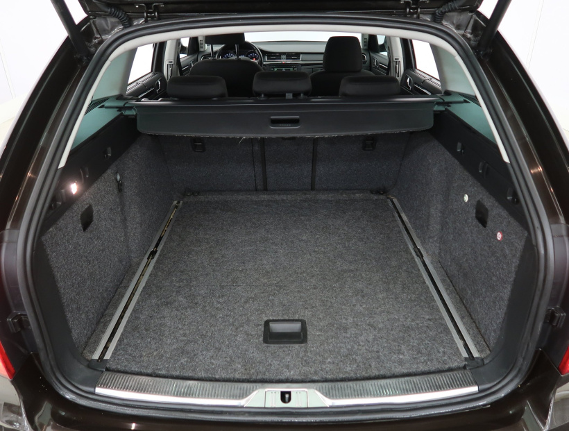 Škoda Superb, 2014