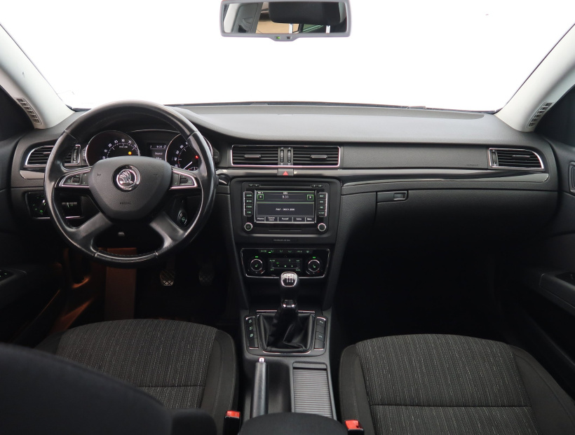 Škoda Superb, 2014