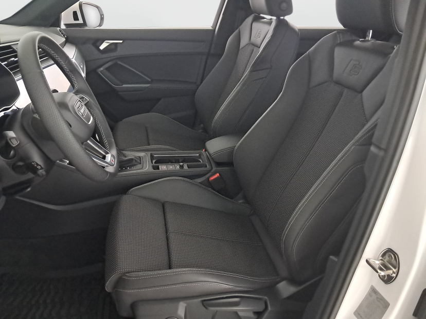 Audi Q3, 2025