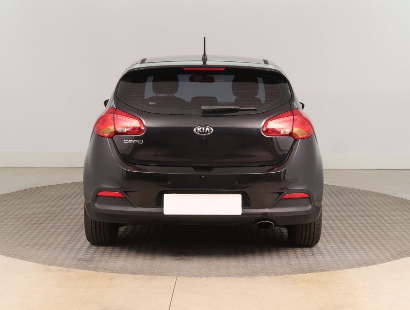 Kia Ceed, 2015