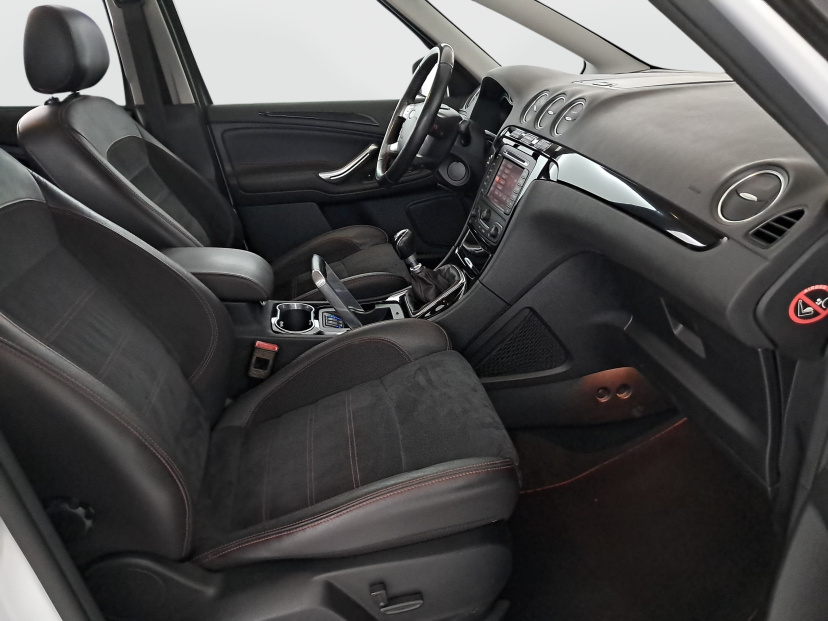 Ford S-Max, 2013