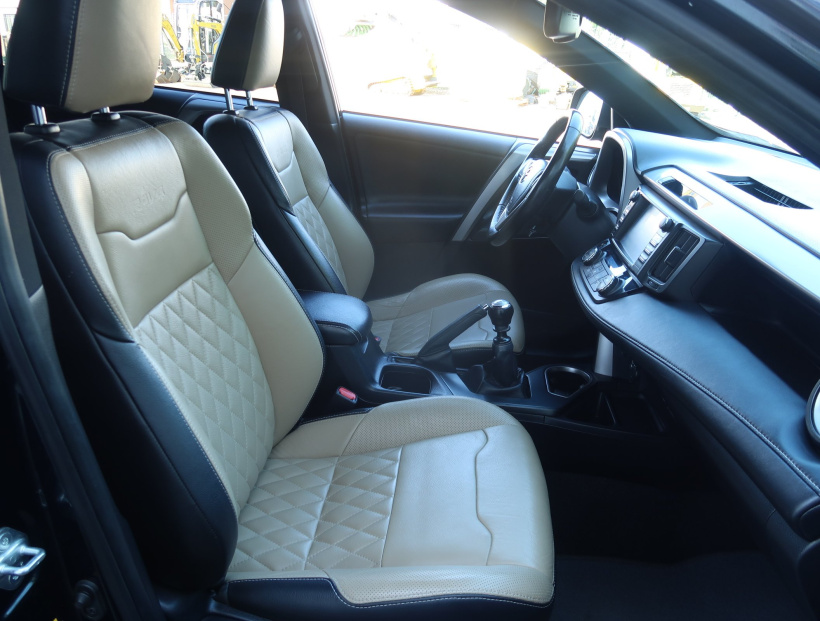 Toyota RAV 4, 2018