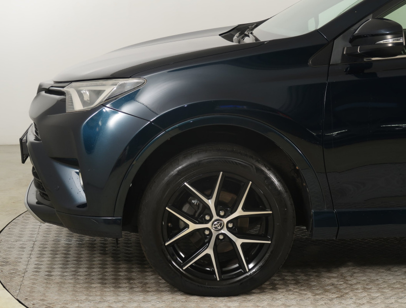 Toyota RAV 4, 2018