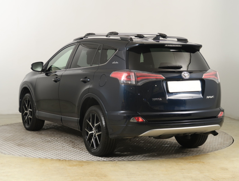 Toyota RAV 4, 2018