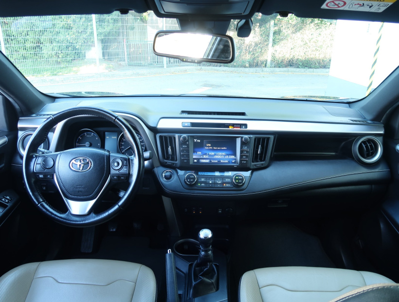 Toyota RAV 4, 2018