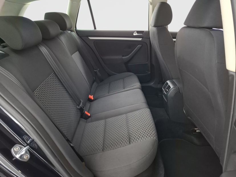 Volkswagen Golf, 2013