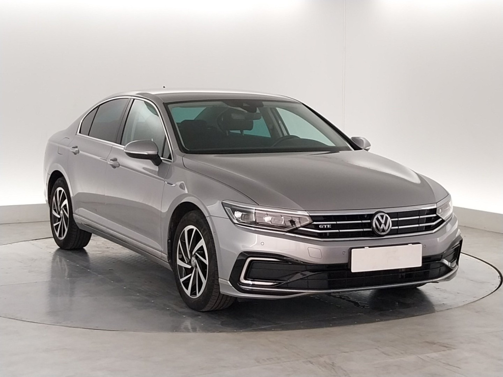 Volkswagen Passat, 2020