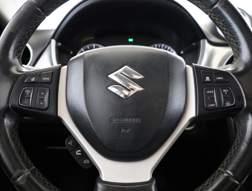 Suzuki Vitara, 2015
