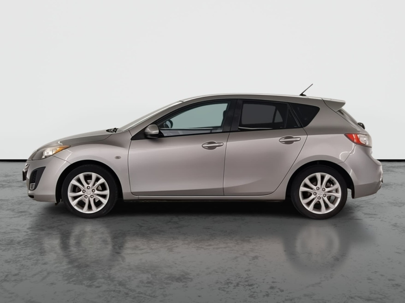 Mazda 3, 2011