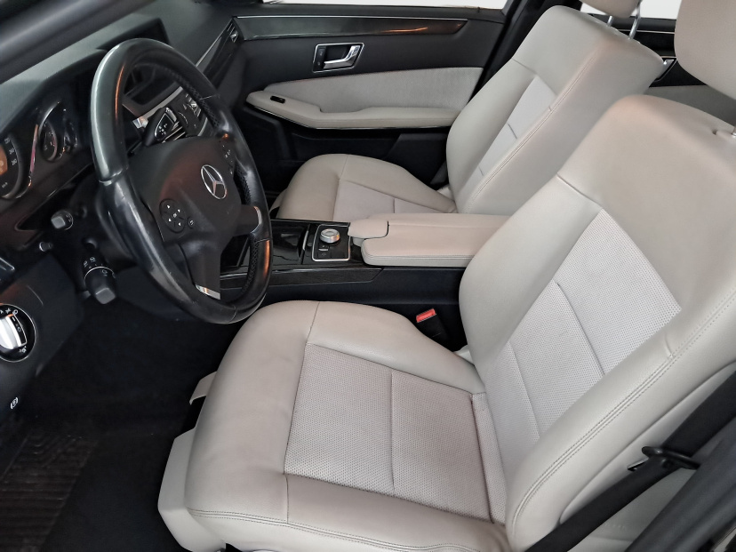 Mercedes-Benz E, 2009