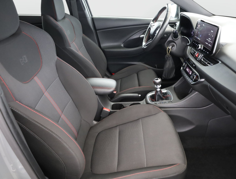 Hyundai i30, 2022