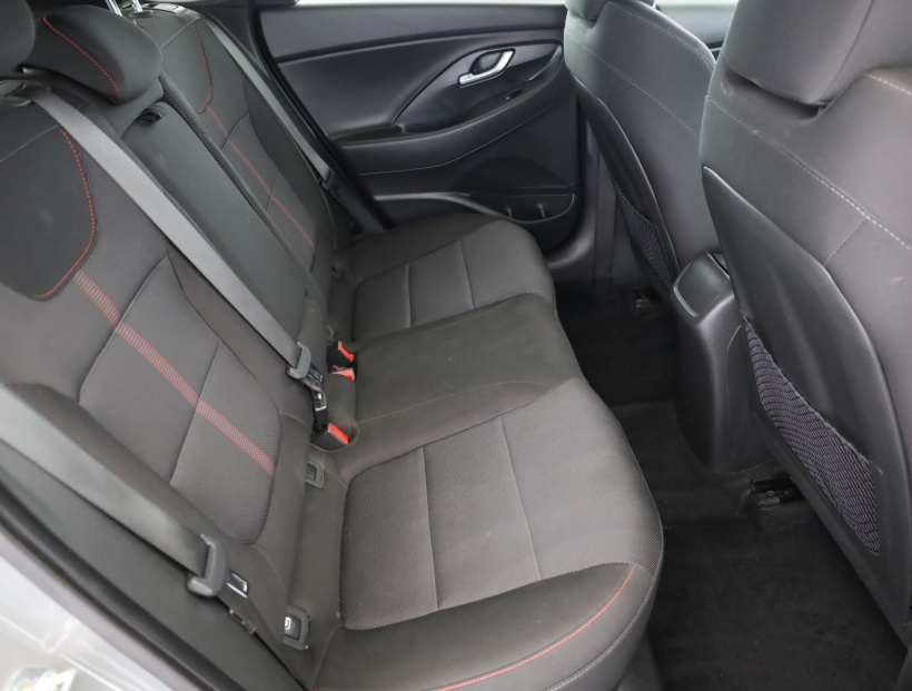 Hyundai i30, 2022