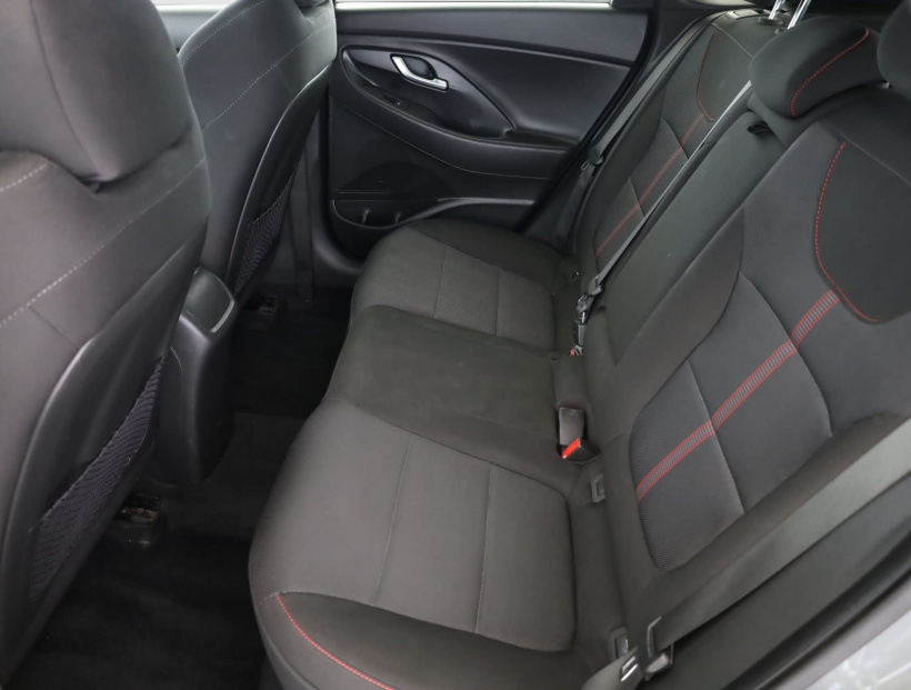 Hyundai i30, 2022