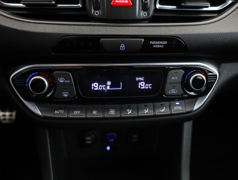Hyundai i30, 2022