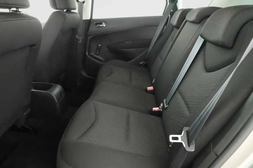 Peugeot 308, 2009