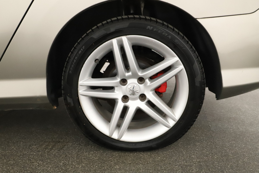 Peugeot 308, 2009