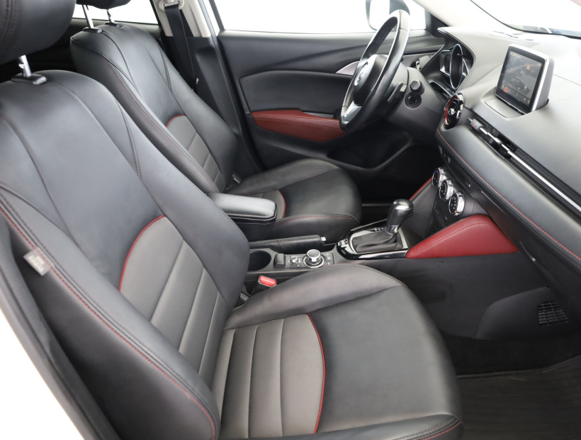 Mazda CX-3, 2015