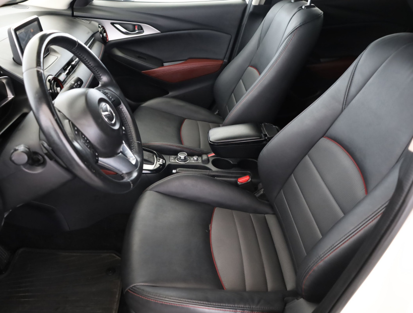 Mazda CX-3, 2015