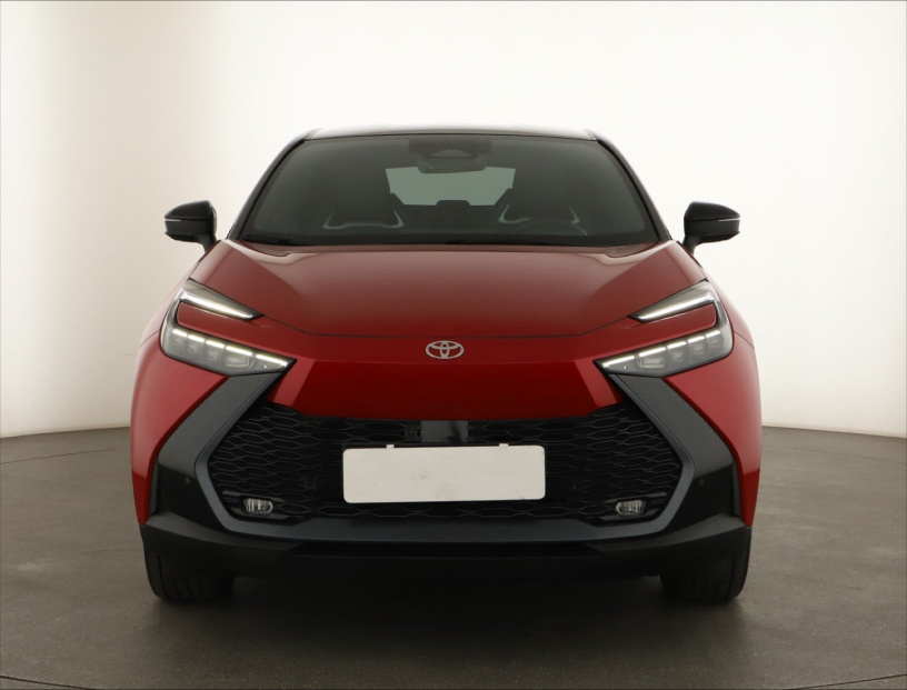 Toyota C-HR, 2025