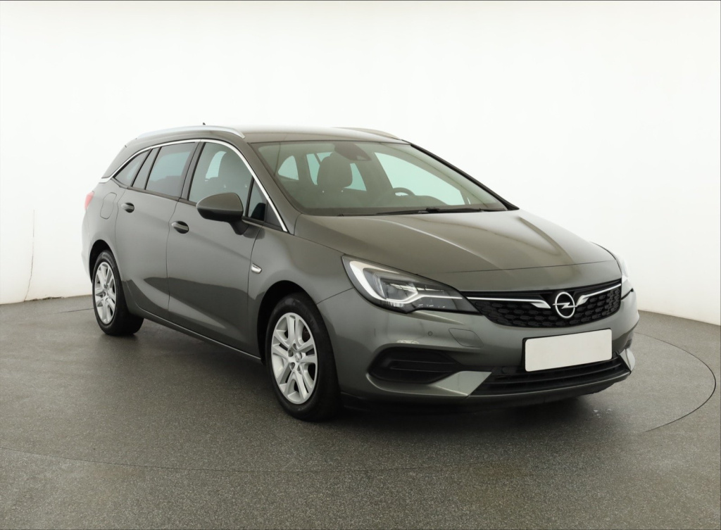 Opel Astra, 2020