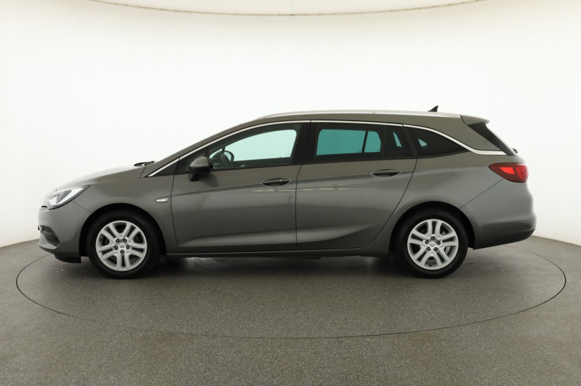 Opel Astra, 2020