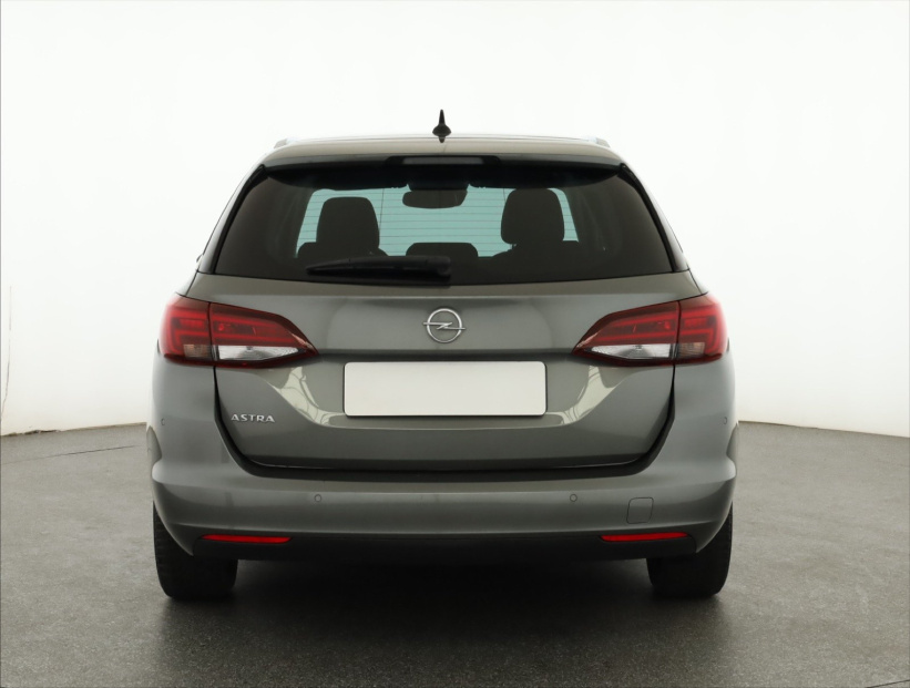 Opel Astra, 2020