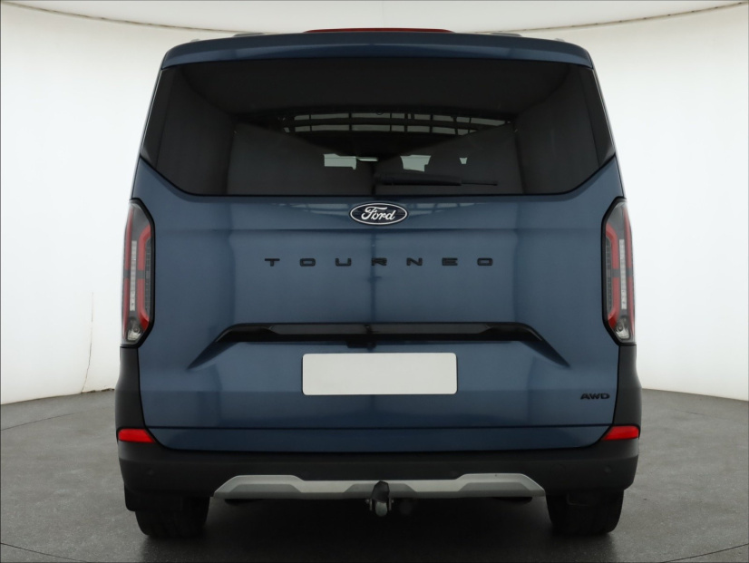 Ford Tourneo Custom, 2025