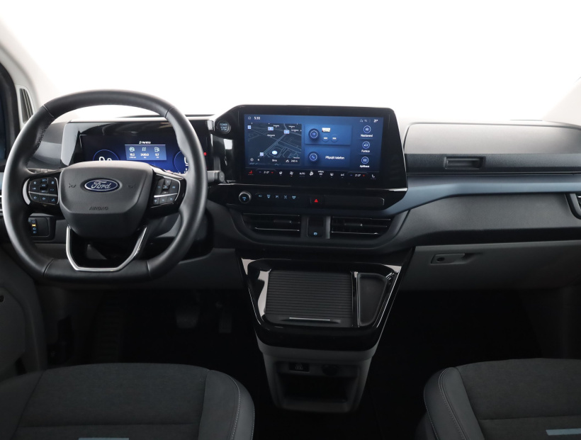 Ford Tourneo Custom, 2025