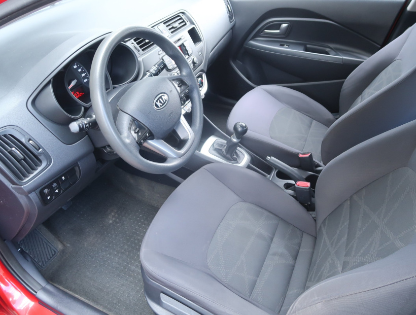 Kia Rio, 2012