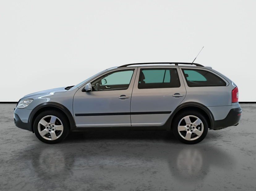 Škoda Octavia Scout, 2010