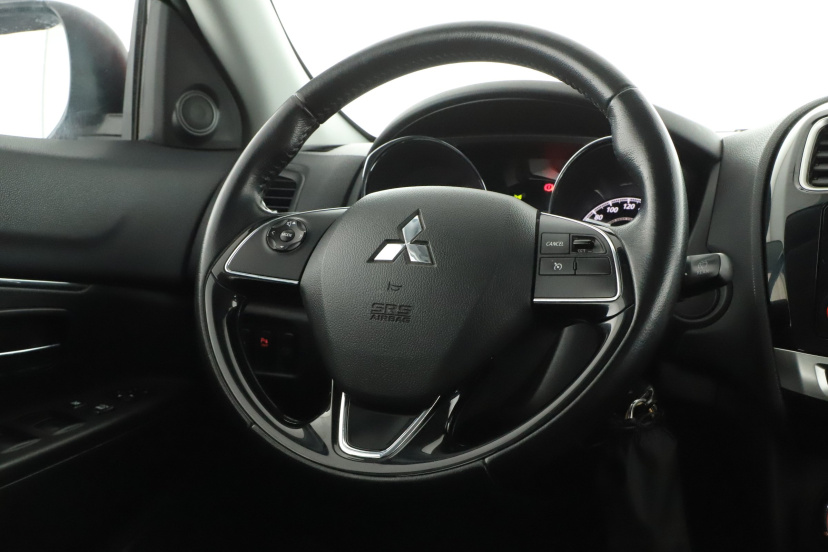 Mitsubishi ASX, 2016