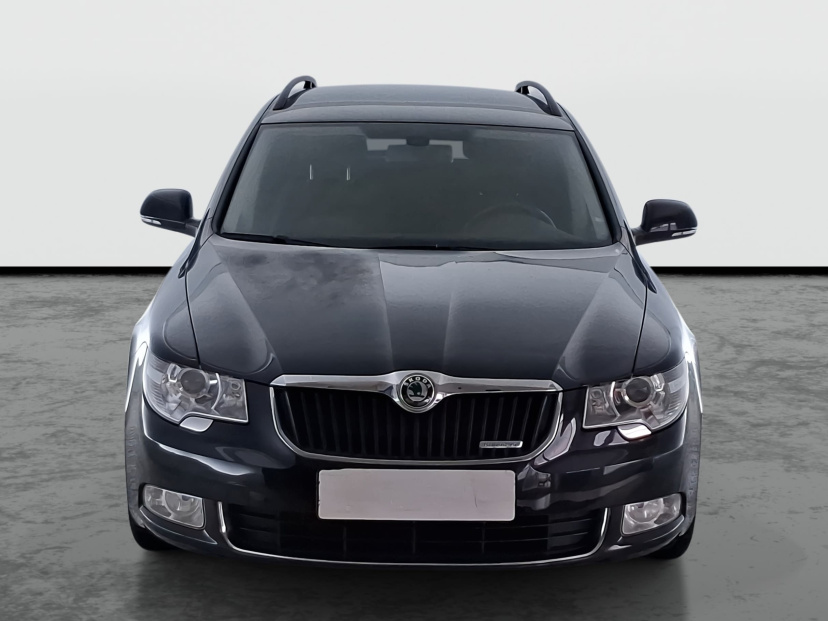 Škoda Superb, 2011
