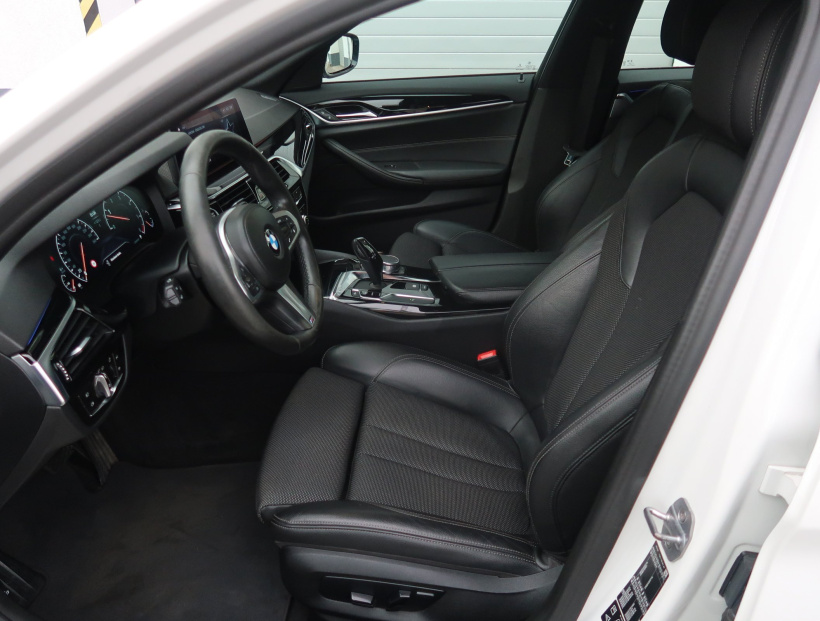 BMW 5, 2019
