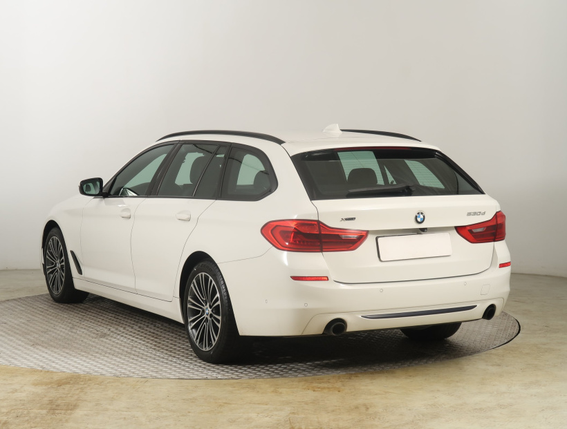 BMW 5, 2019