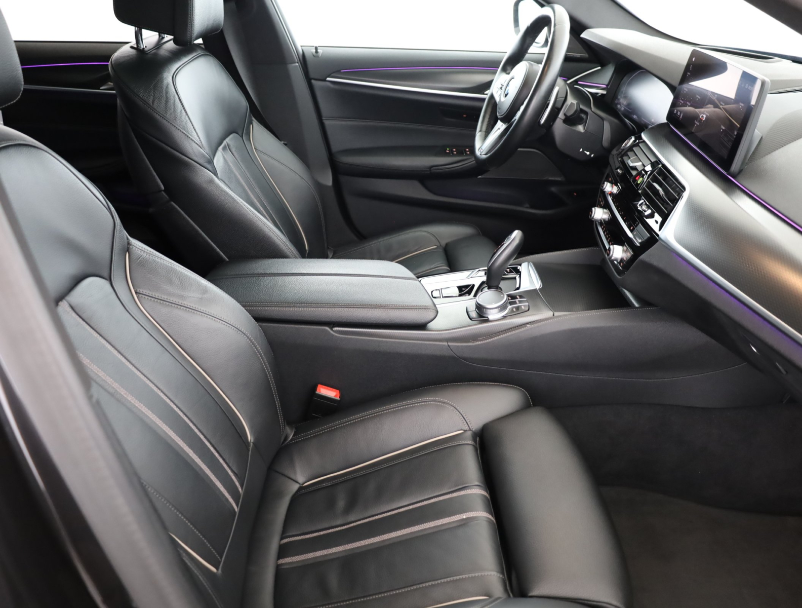 BMW 5 - 2023
