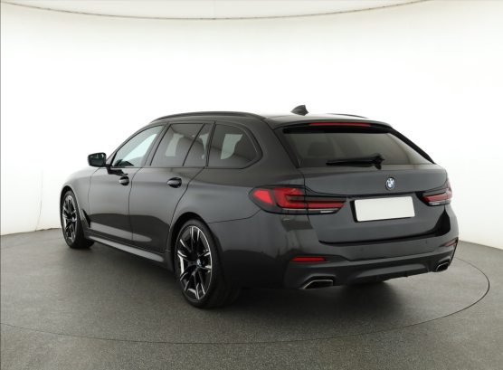 BMW 5
