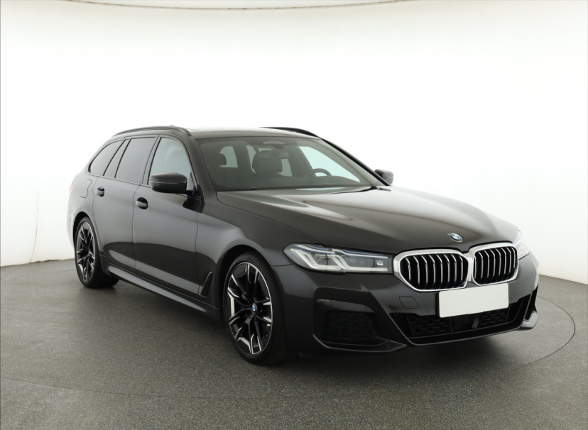 BMW 5, 2023